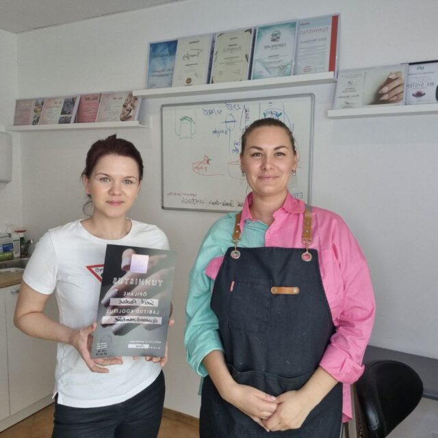 EB Nails Erika Bernjakov küünetehnikute geelküünte ja maniküüri koolitused Tallinnas