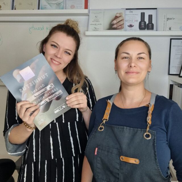 EB Nails Erika Bernjakov küünetehnikute geelküünte ja maniküüri koolitused Tallinnas